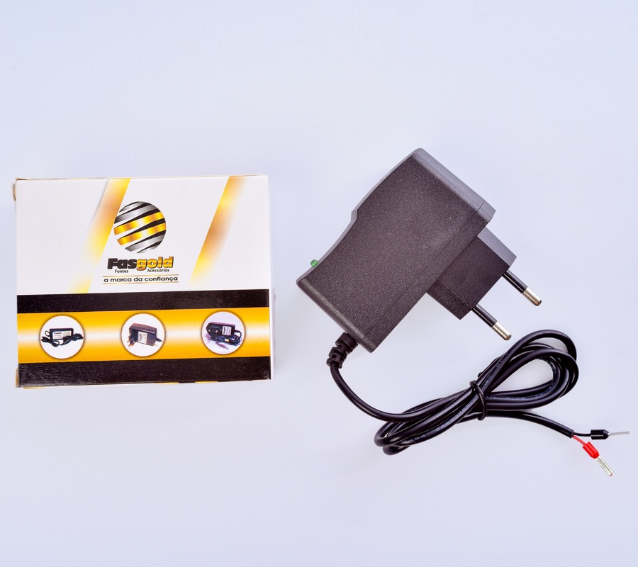 Fonte 12.6v/1A - mini com pino FS 554 top Gold