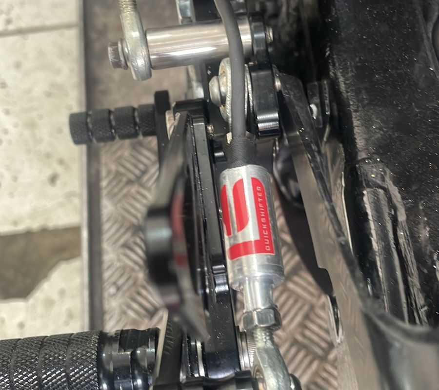 QUICK SHIFTER PARA YAMAHA R1